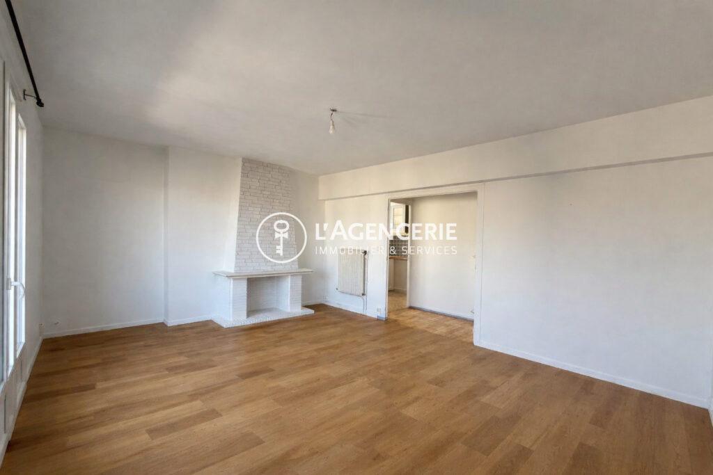 APPARTEMENT T3 – 75 M2- BALCON